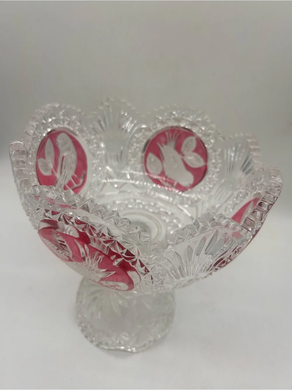 HOFBAUER Byrdes Collection, The Ruby Round Compote
